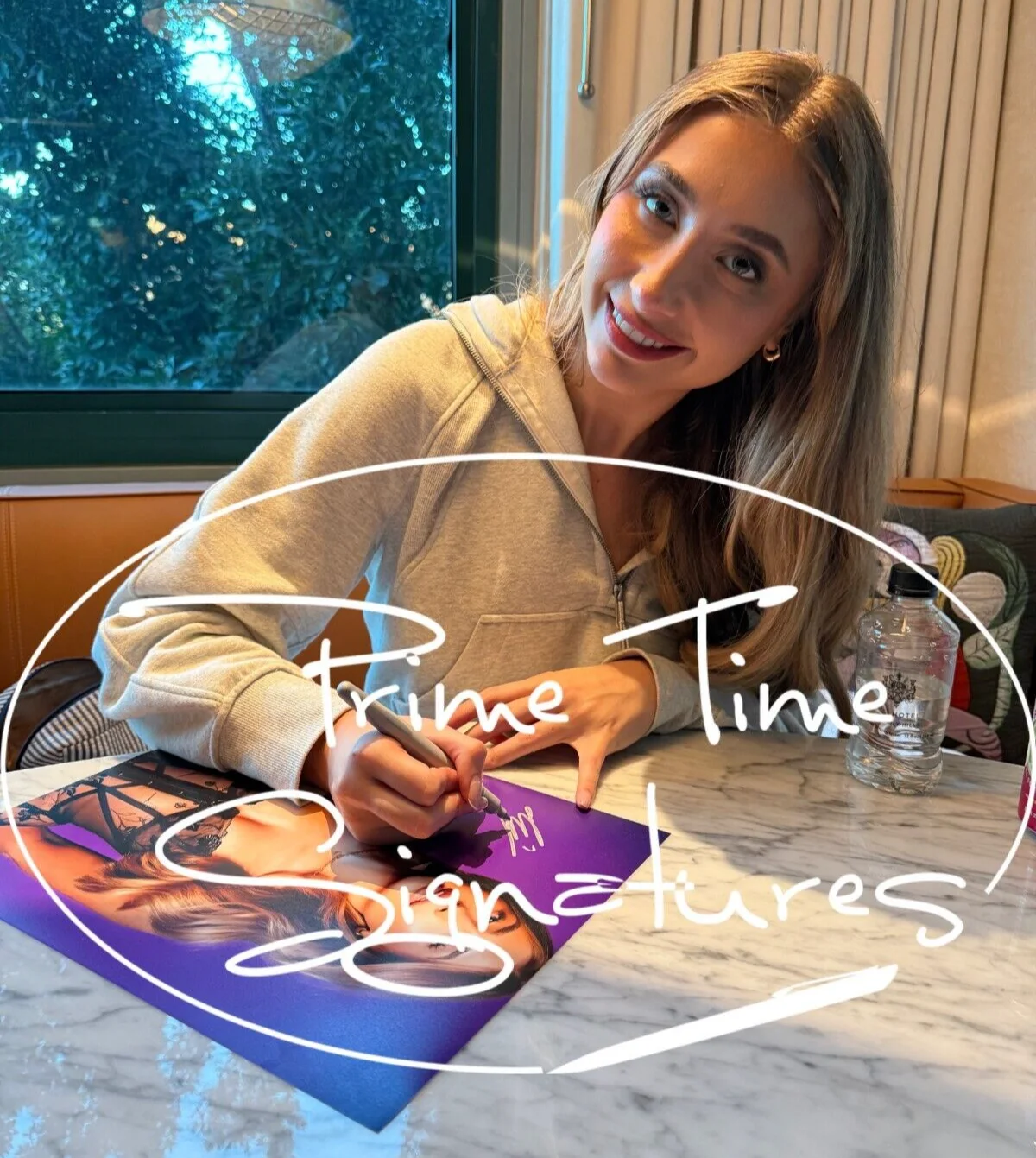 Lily Phillips — Lily Phillips Signed 11x14 Photo Sexy Adult Star Model Autograph Beckett Witness, изображение 2