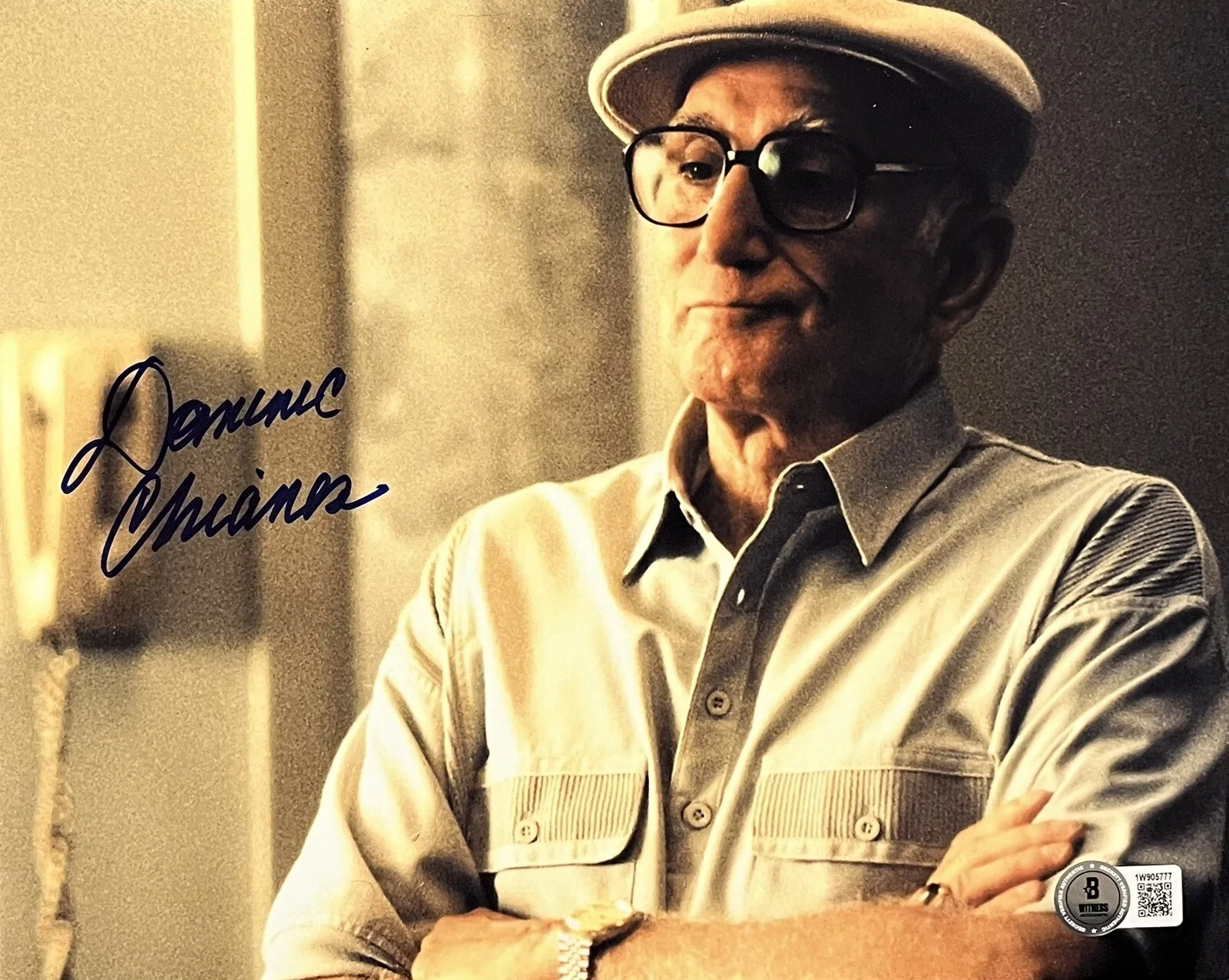 Dominic Chianese — Dominic Chianese "The Sopranos" Uncle Junior Autographed 8x10 Pose #2 Beckett
