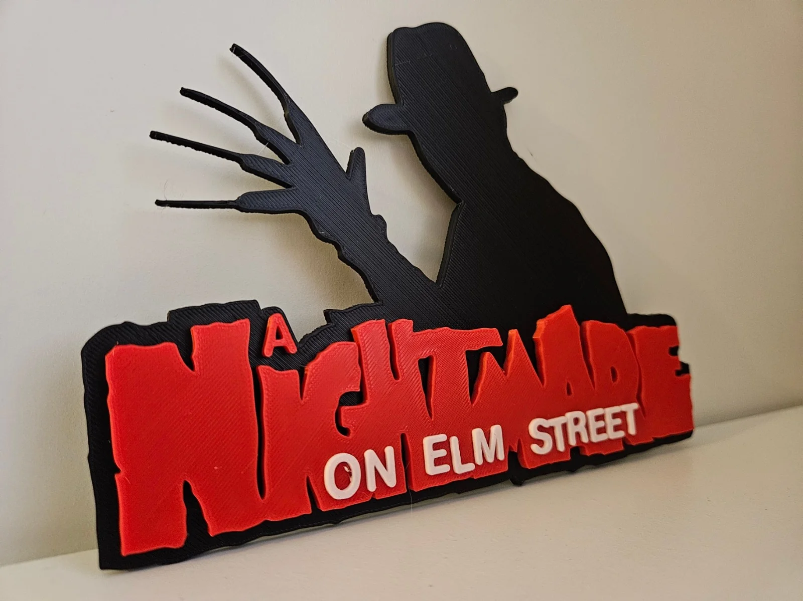 Freddy Krueger A Nightmare on Elm Street Decorative Film & TV Logo Display Sign, изображение 2