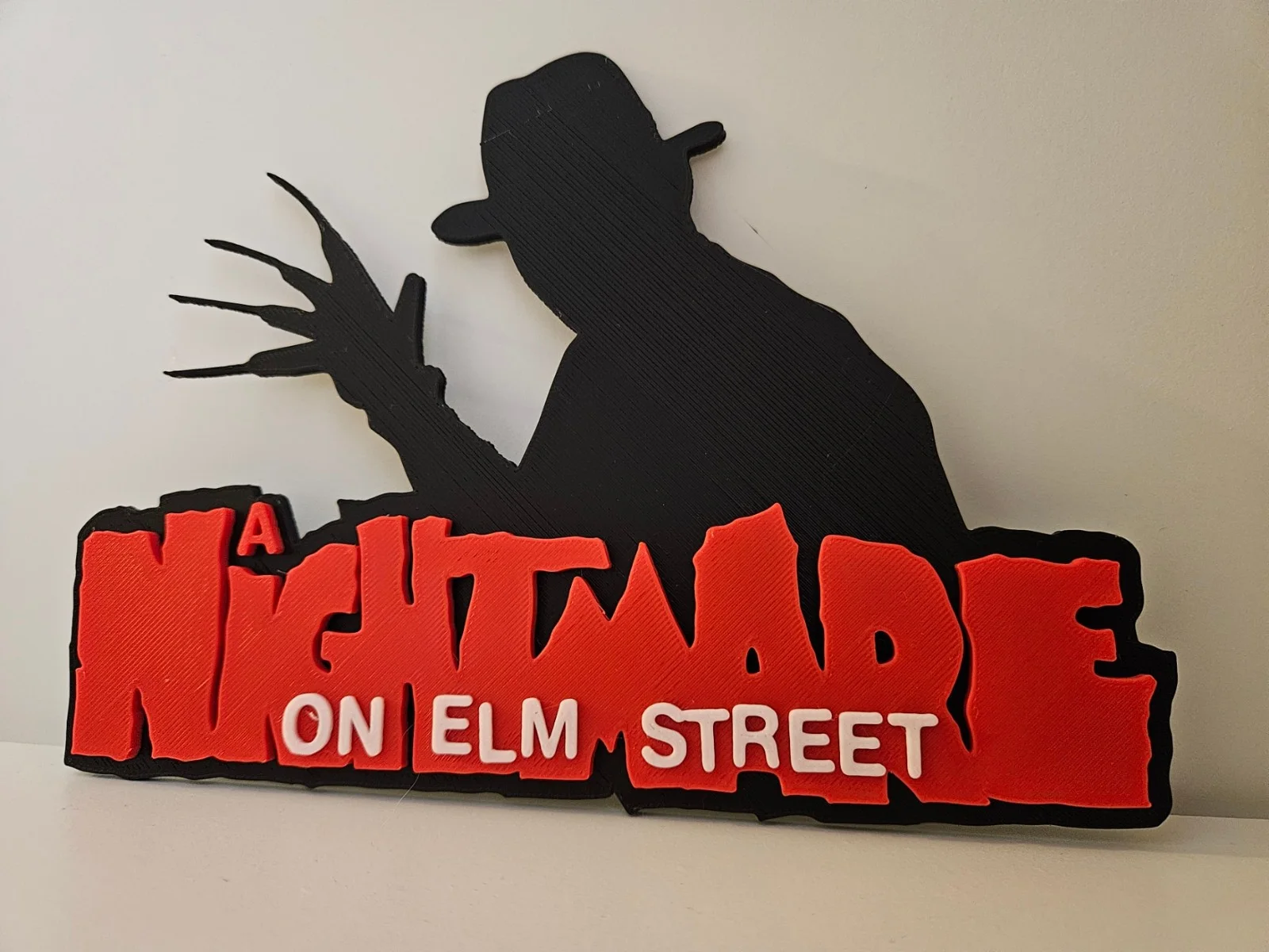 Freddy Krueger A Nightmare on Elm Street Decorative Film & TV Logo Display Sign, изображение 3