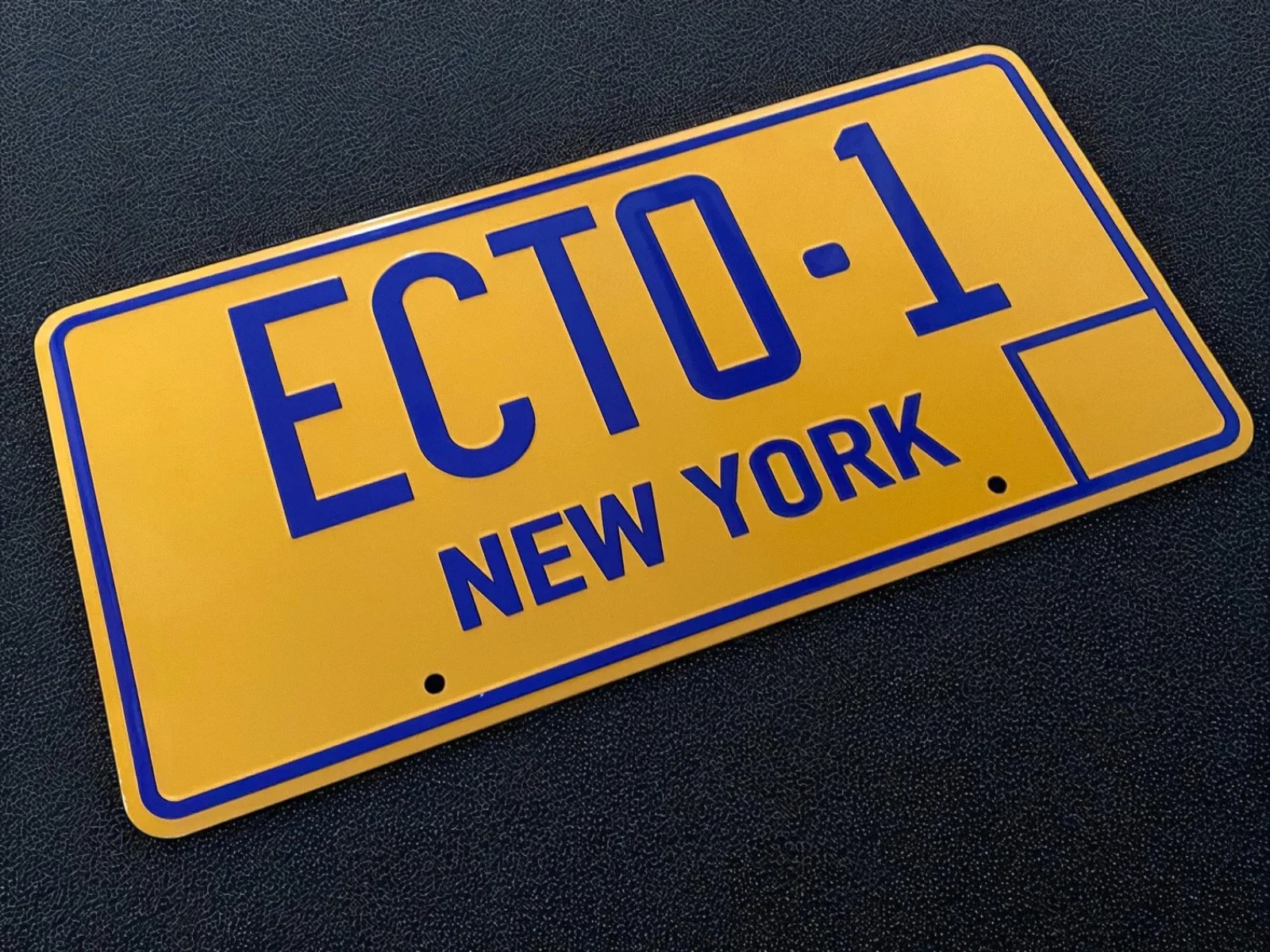 Ghostbusters ECTO-1 Prop License Plate Embossed on Aluminium: Size 300mm x 150mm, image 2