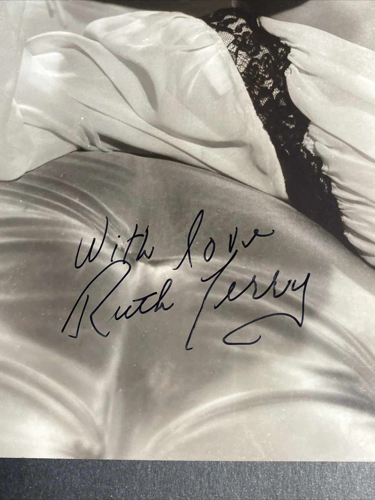 Ruth Terry: Hand Signed Celebrity Photograph 8 x 10 Inches / KSK, image 2