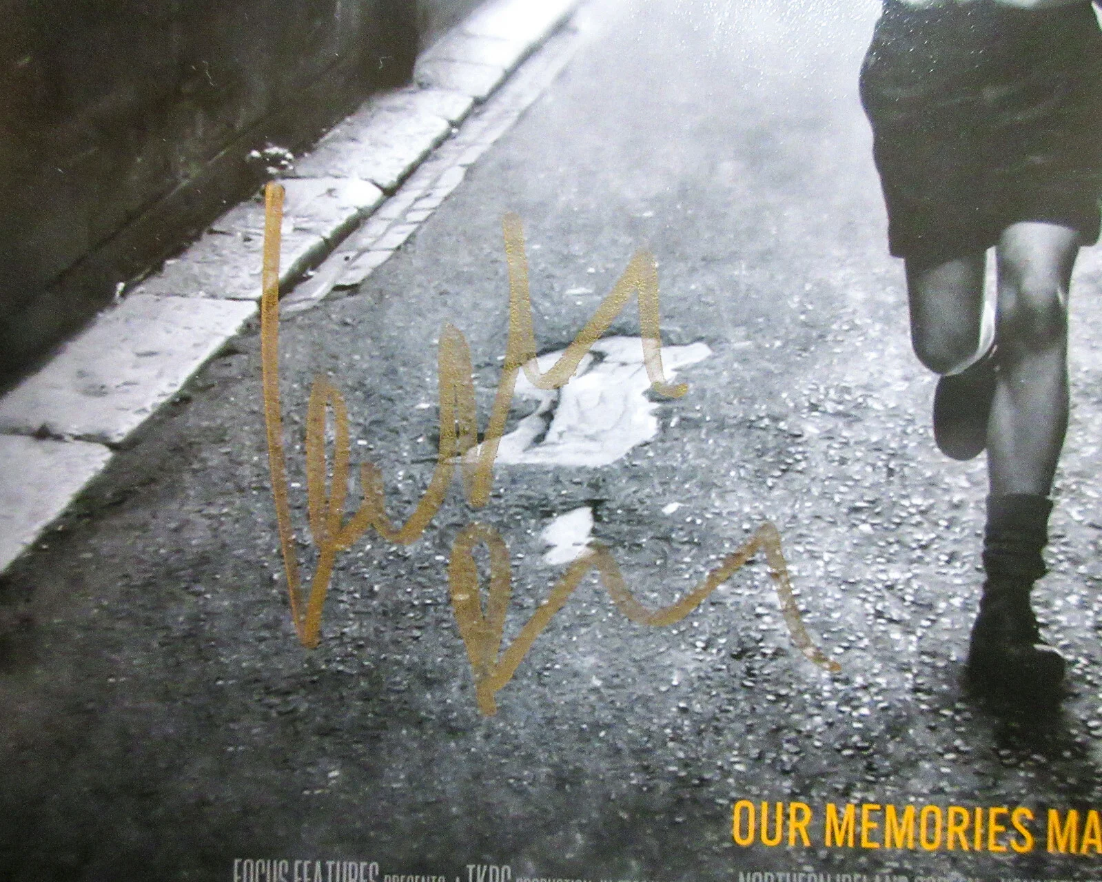 Kenneth Branagh — Kenneth Branagh Director Signed Autographed 'Belfast' 8x10 Photo PROOF ACOA, image 3