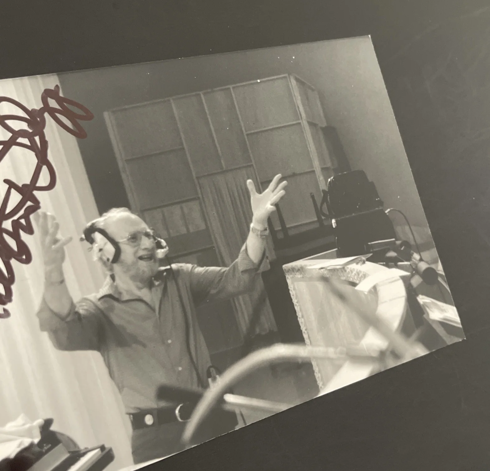 MILTON DELUGG: Hand Signed Celebrity Photo 4 x 7” / KSK, image 4