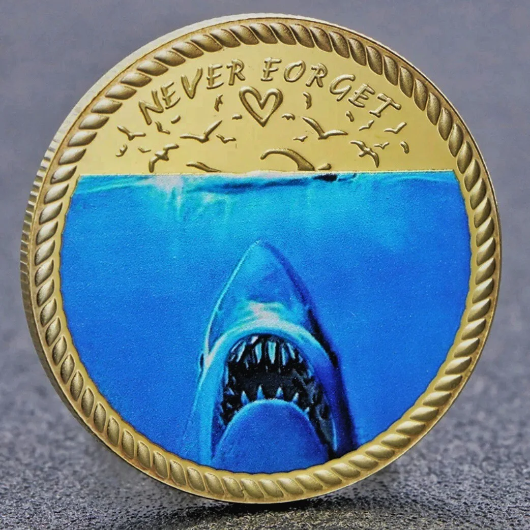 Jaws movie inspired picture coin with amity police badge reverse in display slab, изображение 4