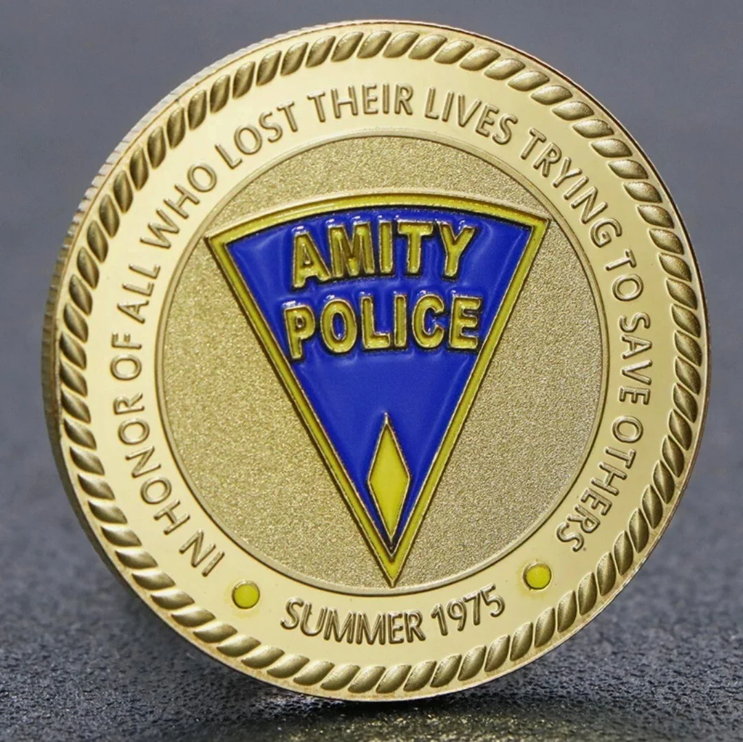 Jaws movie inspired picture coin with amity police badge reverse in display slab, изображение 5