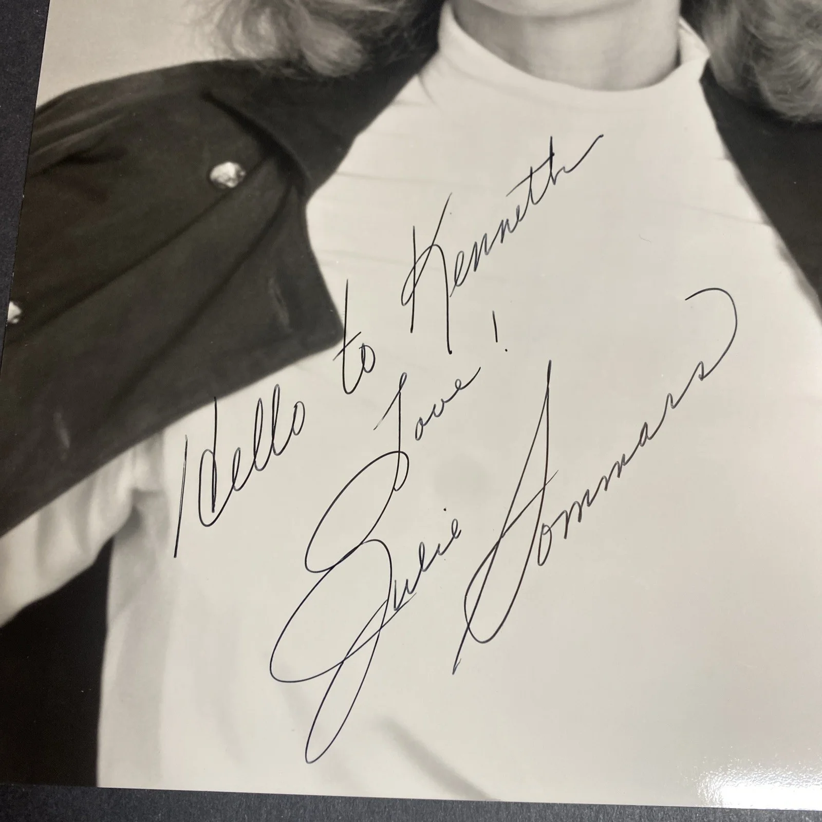 Julie Sommars: Hand Signed Celebrity Photograph 8 x 10 Inches / KSK, изображение 2