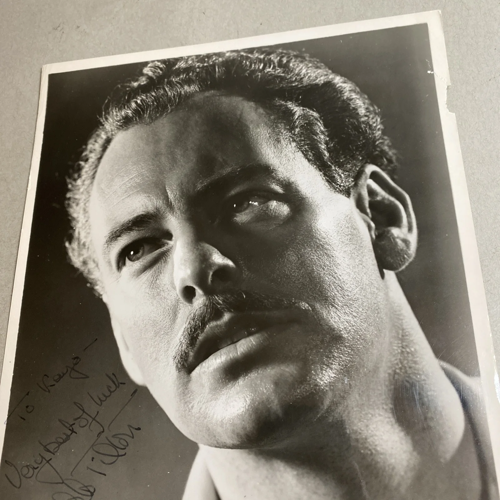 Alfredo Valente: Hand Signed Celebrity Photograph 8 x 10 Inches / KSK, изображение 3