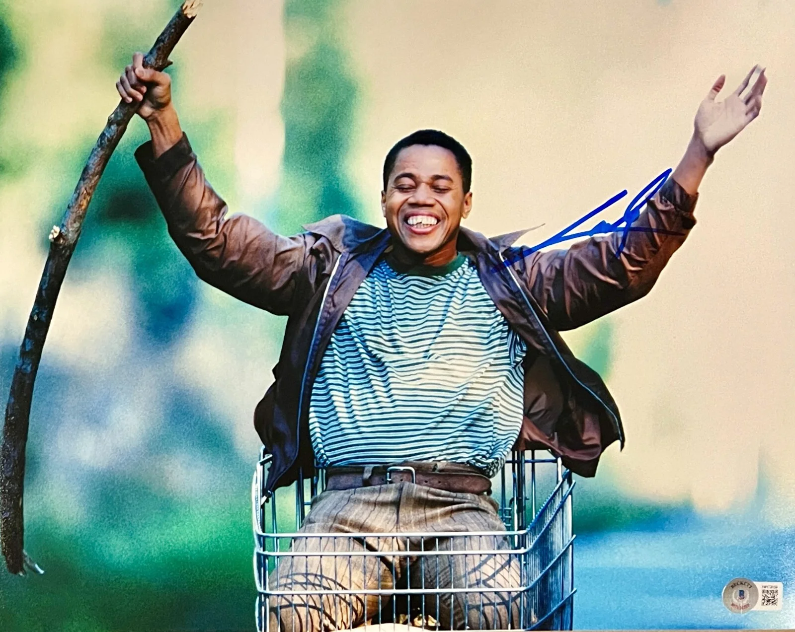 Cuba Gooding Jr — Cuba Gooding Jr. Signed 11x14 Radio Photo Beckett Witnessed