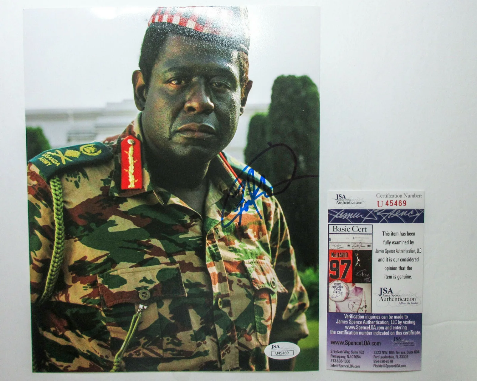 Forest Whitaker — Forest Whitaker Signed 'The Last King of Scotland' 8x10 Photo EXACT Proof JSA C