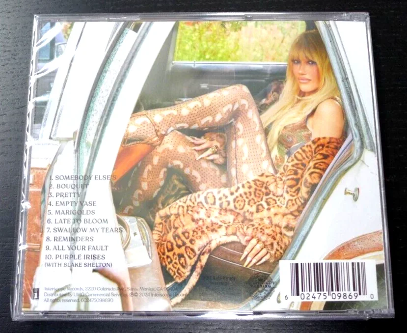 GWEN STEFANI - AUTOGRAPHED "BOUQUET" SIGNED ART CARD IN NEW SEALED CD 2024, image 2