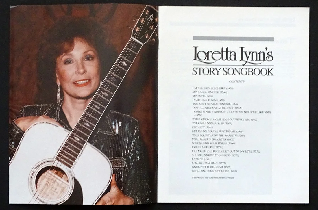 1980's Vintage LORETTA LYNN Signed AUTOGRAPH Concert SONG LYRIC Photo Book / COA, изображение 3