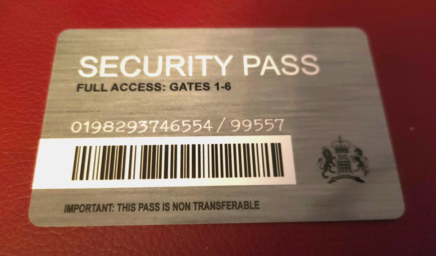 PROP - James Bond - SKYFALL PVC SECURITY PASS CARD X2, изображение 2