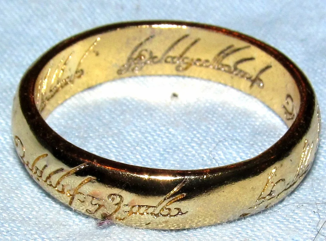 Gold Lord of the Rings One Ring Lucky Unisex LOTR New Zealand Wizard Spells Old, изображение 2