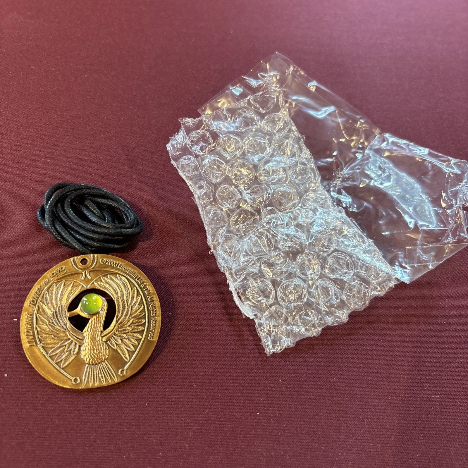 Indiana Jones Trilogy Film Memorabilia Staff Of Ra Necklace, изображение 2