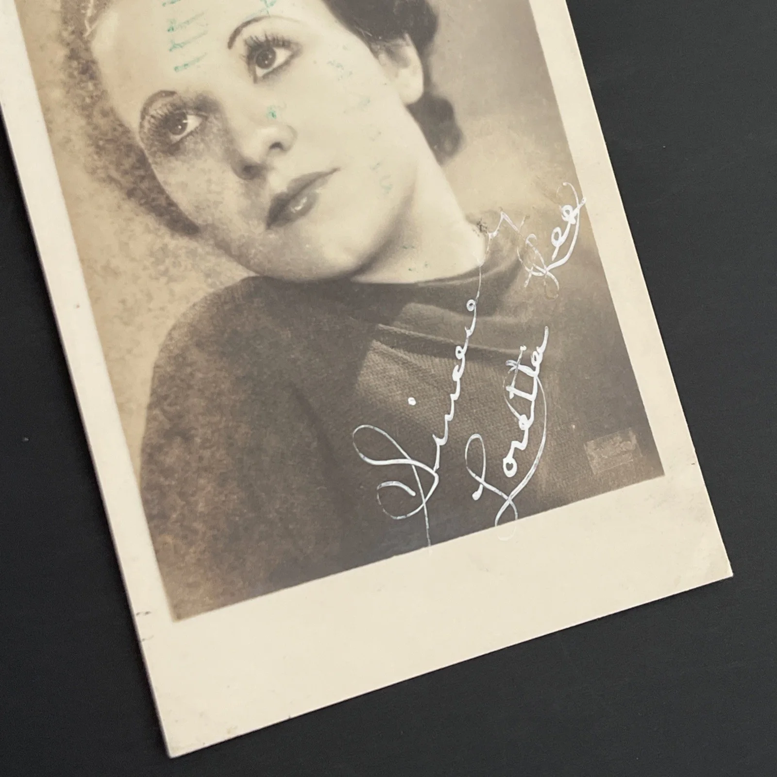 LOTTIE LEE: Hand Signed Celebrity Photo 3 x 5” / KSK, image 4