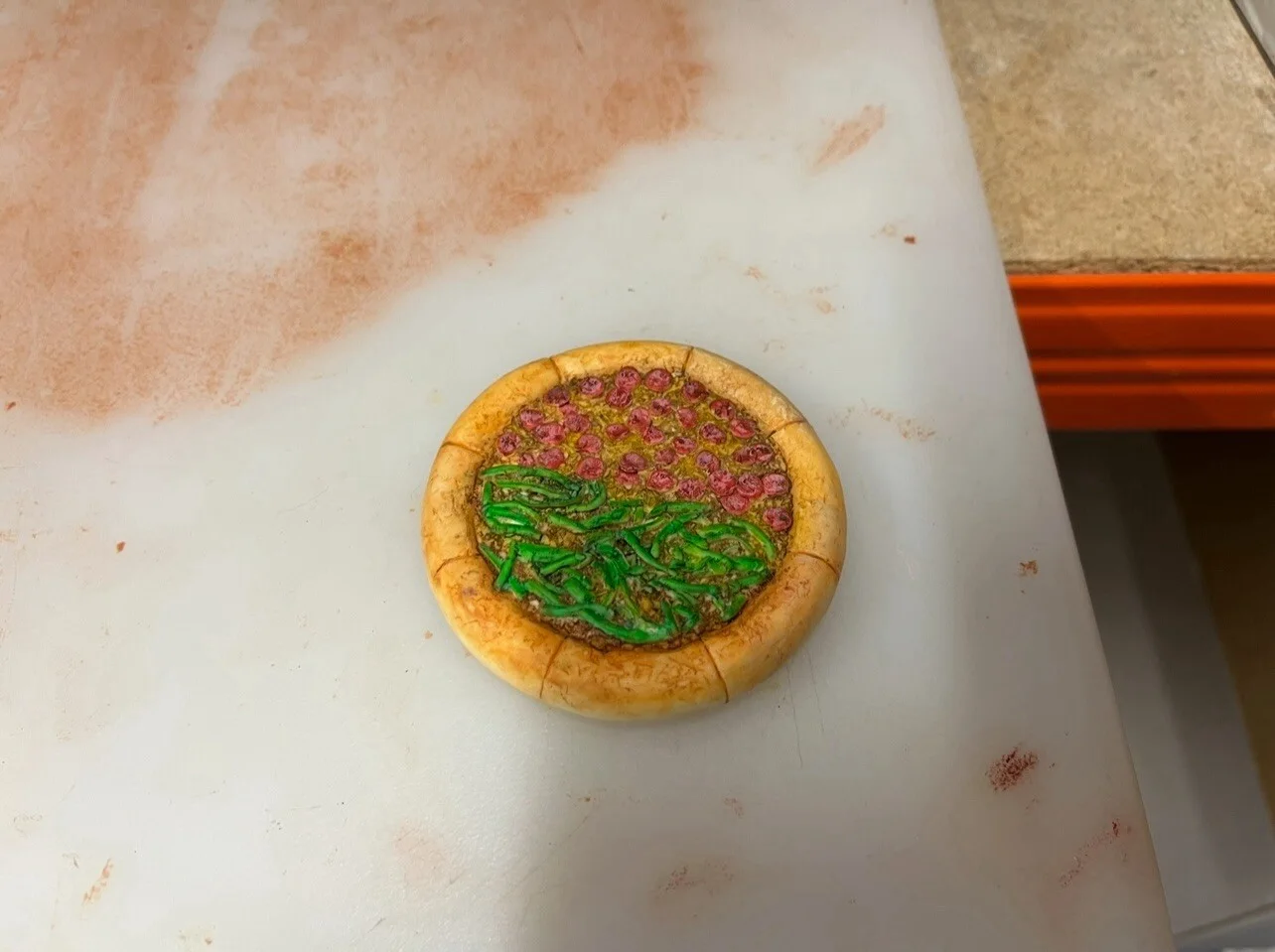 Back To The Future 2 Replica Pizza Prop Pre-hydrated Version Solid Resin, image 3