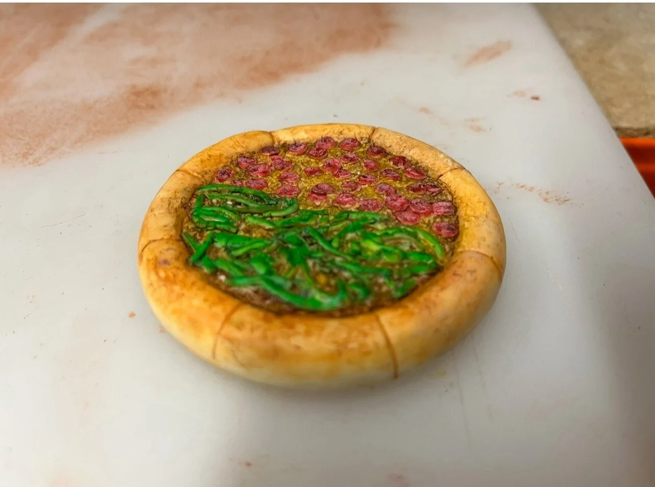 Back To The Future 2 Replica Pizza Prop Pre-hydrated Version Solid Resin, image 4