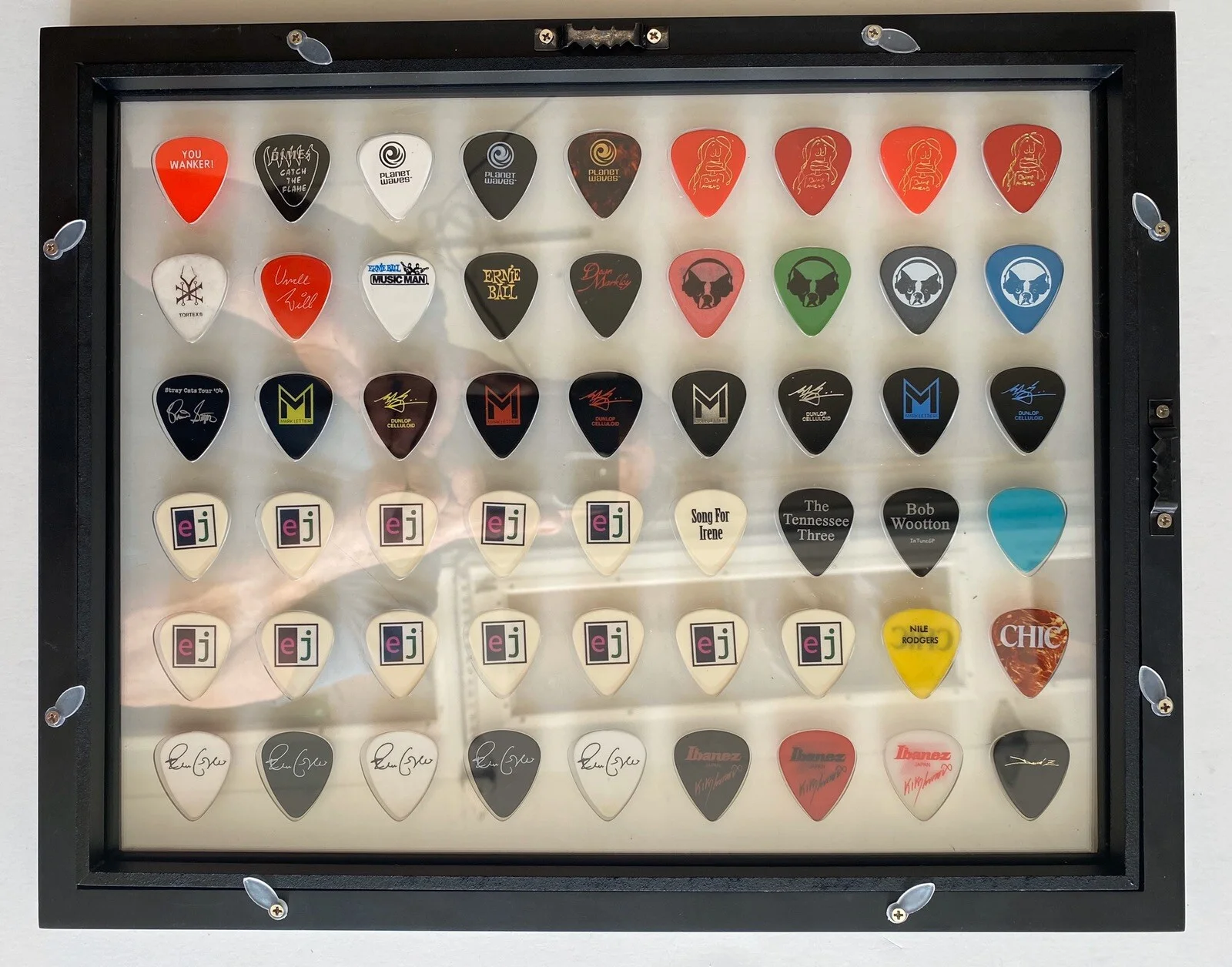 11" x 14" Clear Guitar Pick Display INSERT 54 Picks- NO FRAME, INSERT ONLY, изображение 4