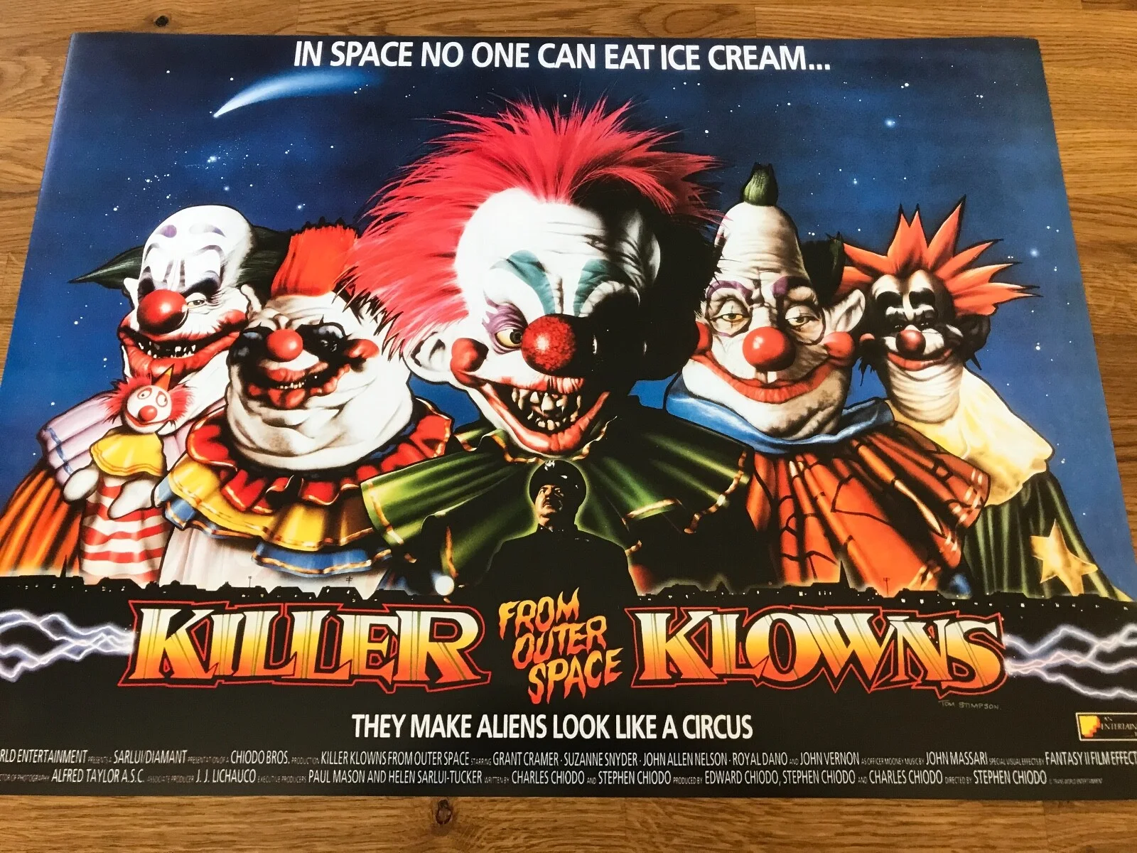 Movie Poster Killer Klowns from Outer Space 420mm x 594mm (A2), изображение 2