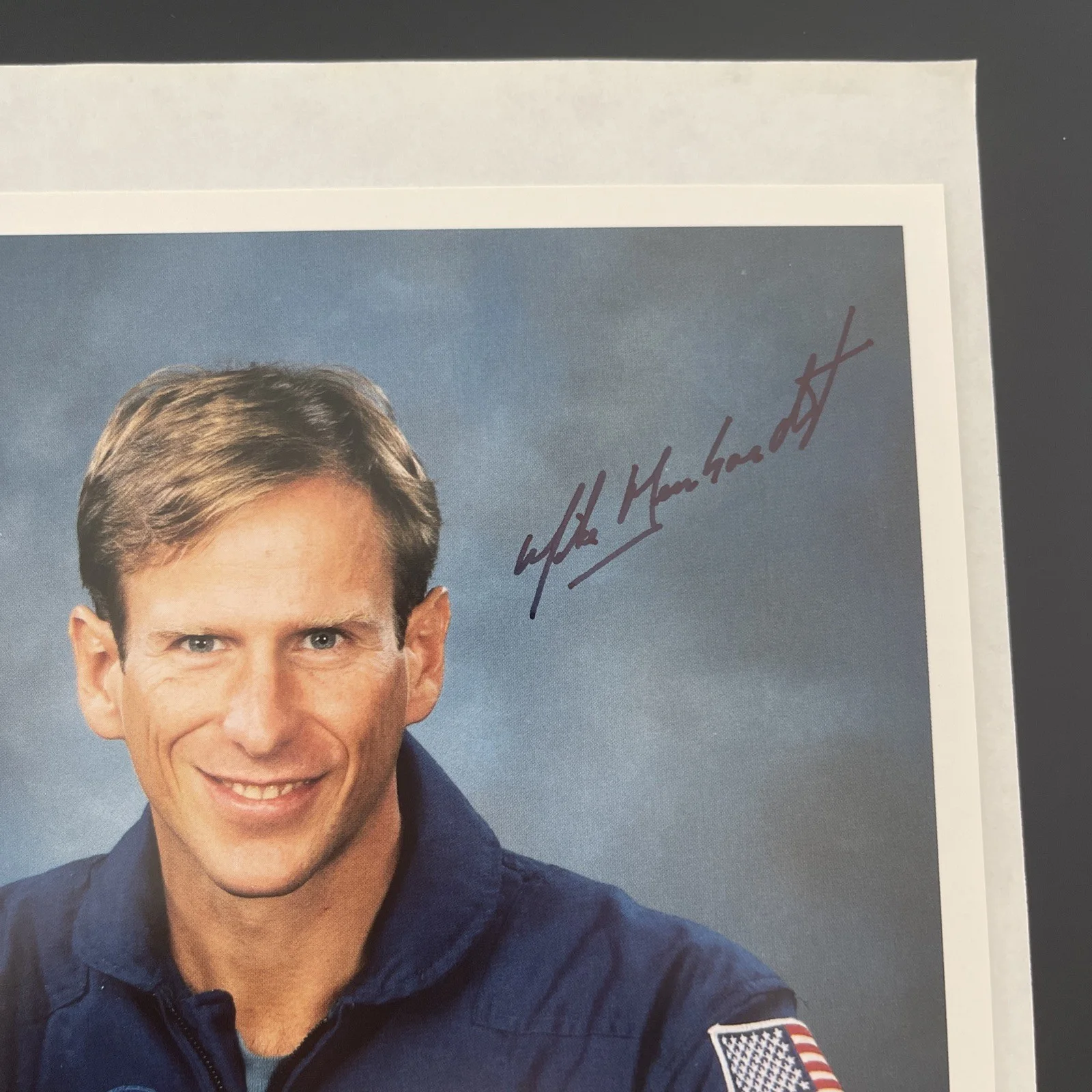 Michael L. Gernhardt: Hand Signed NASA Photograph 8x10 - KSK, image 2