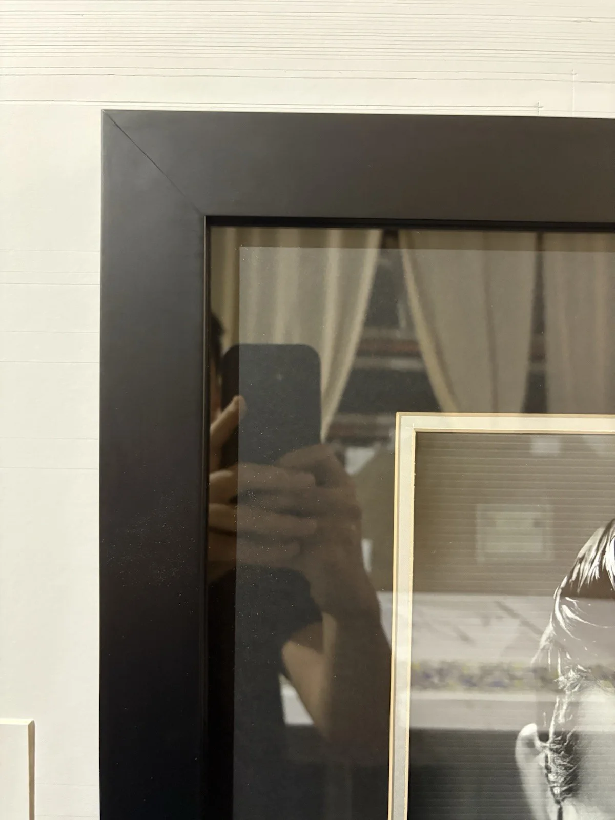 Signed Photograph of the Iconic Clark Gable, image 2