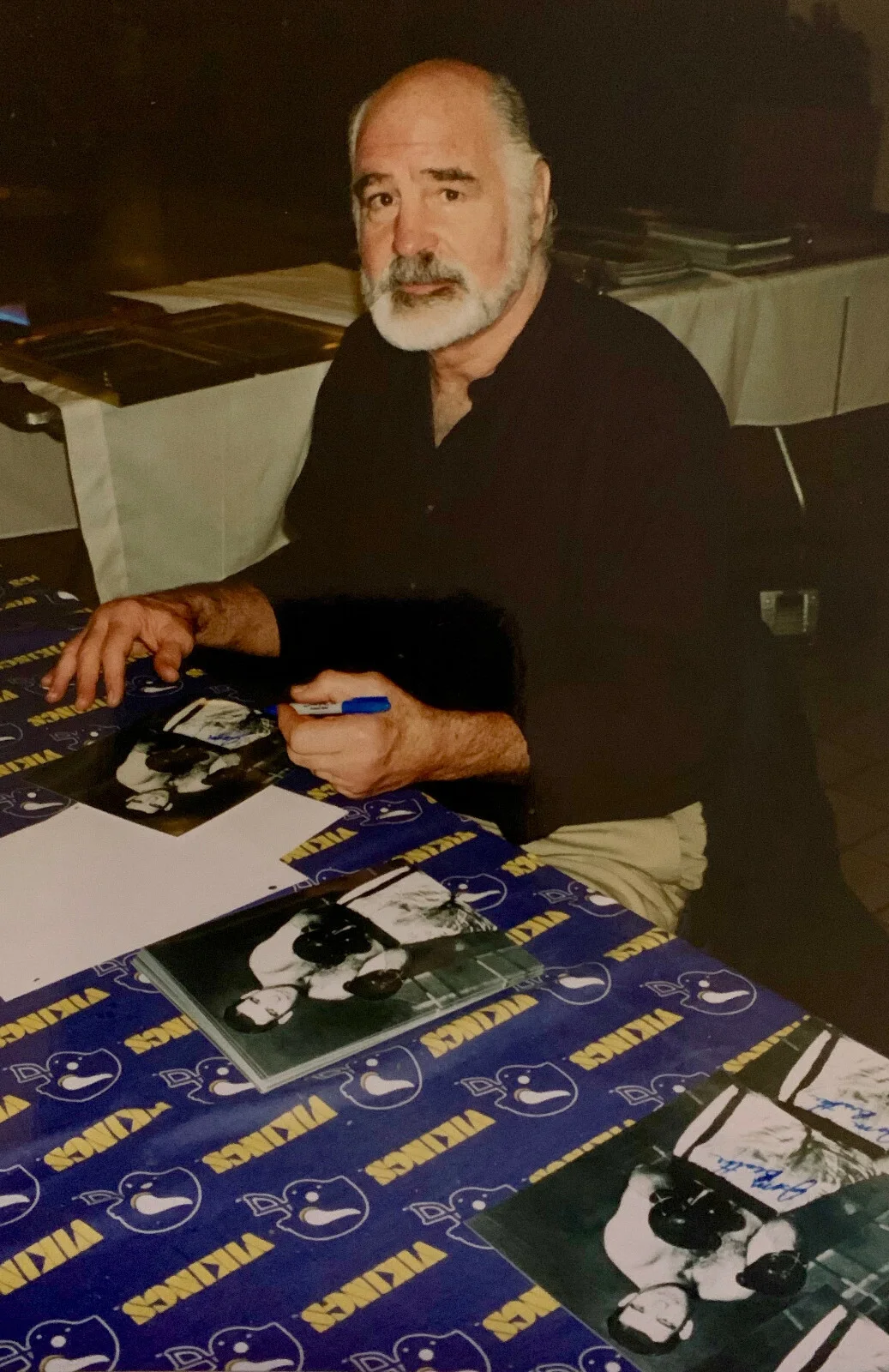 Jim Beattie — Jim Beattie - Boxer (Deceased) Auto 8x10 "The Great White Hope" W/COA RARE, image 2