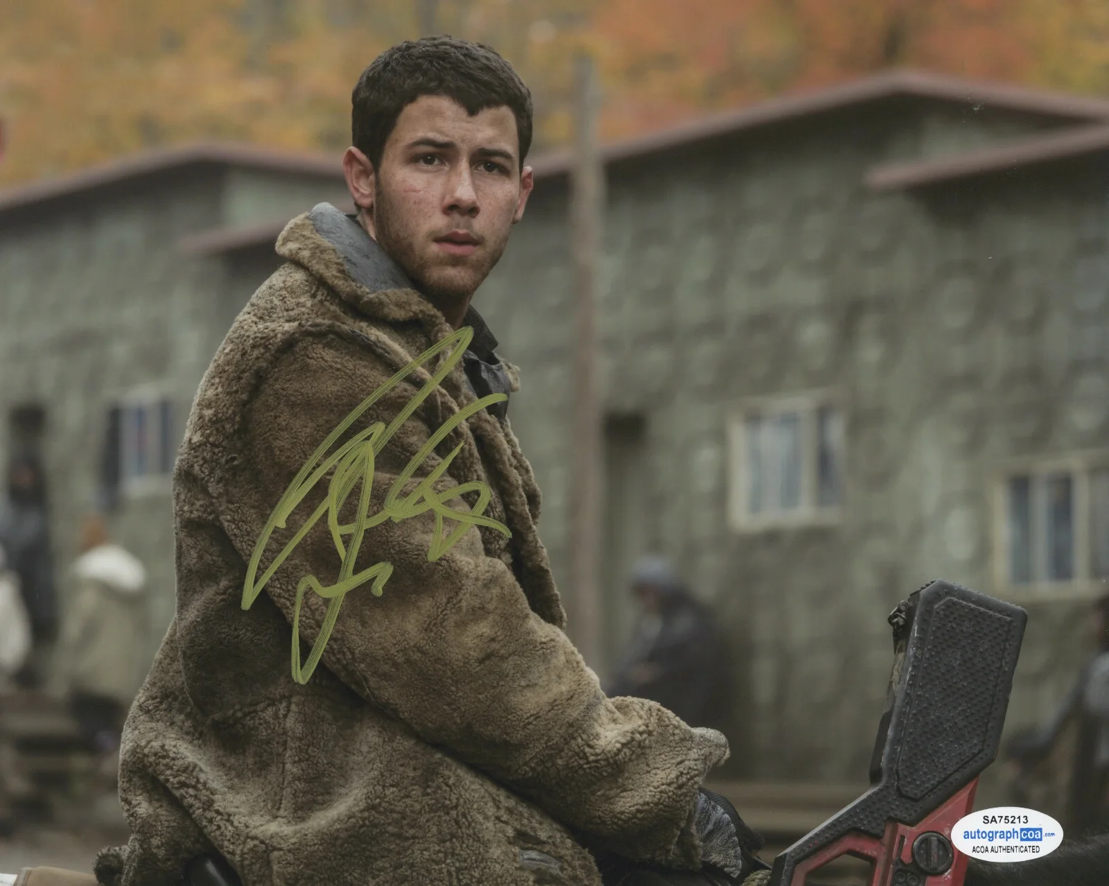 Nick Jonas — Nick Jonas Signed Autographed 'Chaos Walking' 8x10 Photo ACOA A, image 2