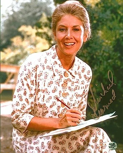 Michael Learned — Michael Learned The Waltons Authentic Signed 8x10 Photo Wizard World 3, image 3