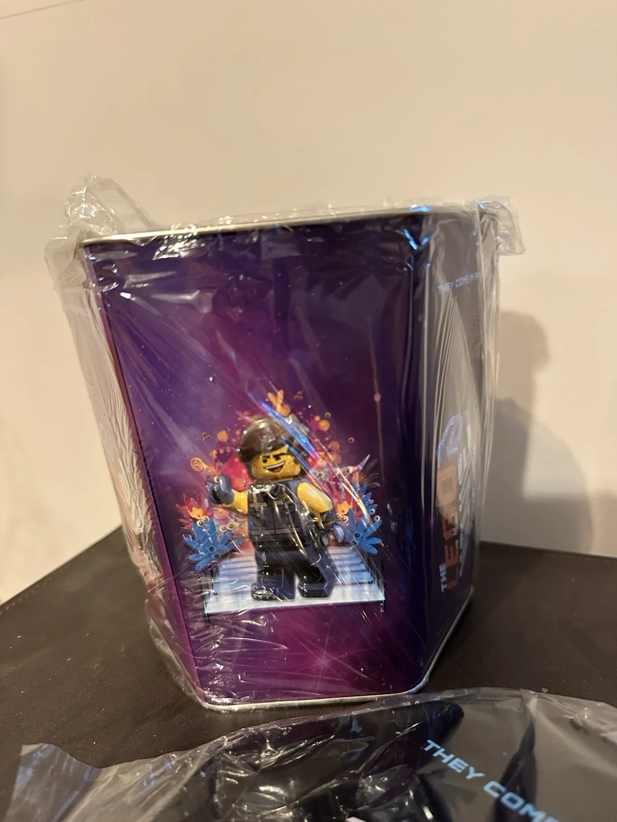 The LEGO Movie 2 Popcorn Tin with Lid BRAND NEW AND SEALED, image 2