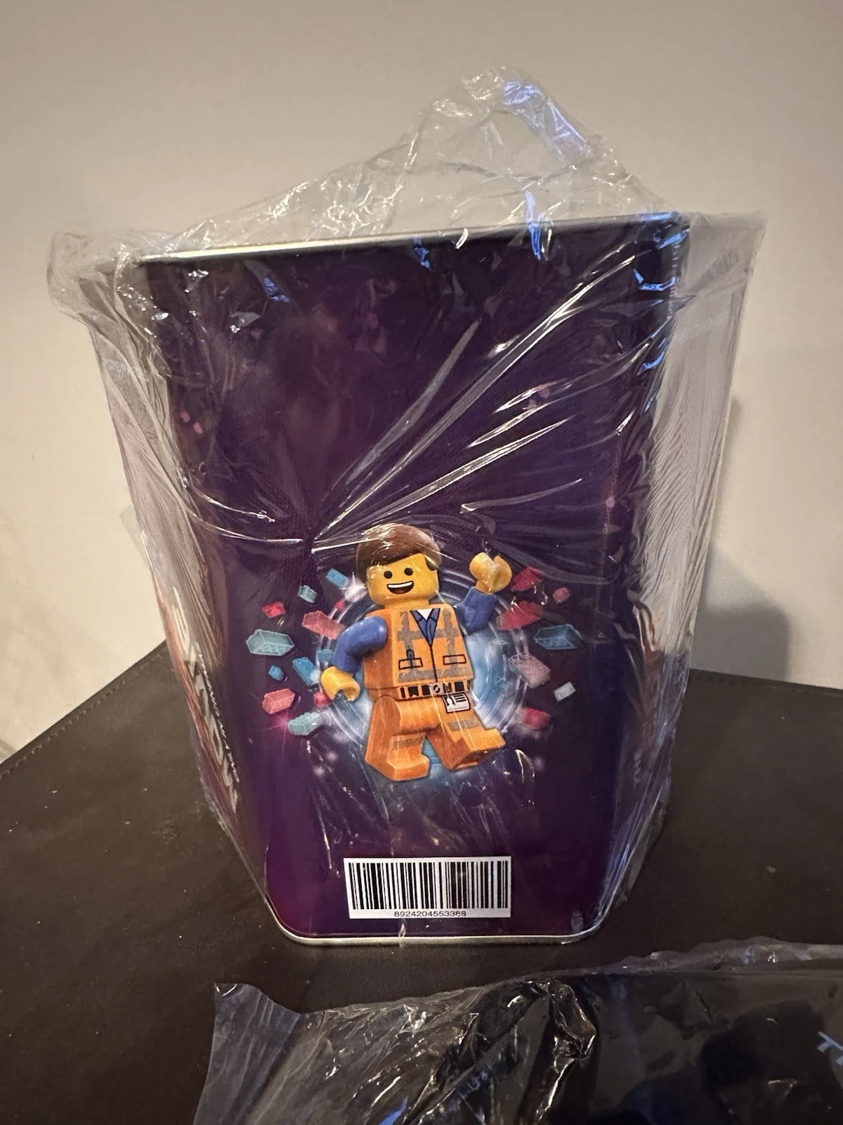 The LEGO Movie 2 Popcorn Tin with Lid BRAND NEW AND SEALED, image 3