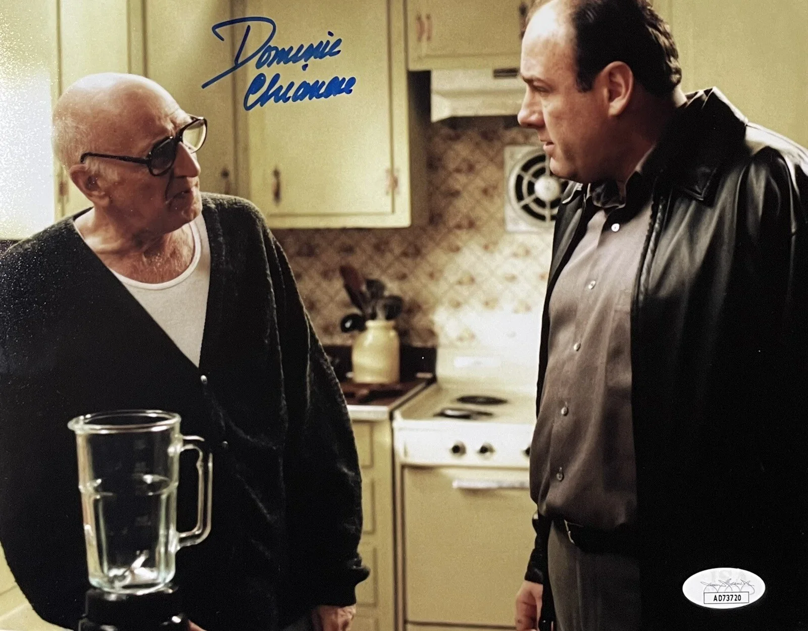 Dominic Chianese — Dominic Chianese "The Sopranos" Uncle Junior Autographed 8x10 Pose #10 JSA