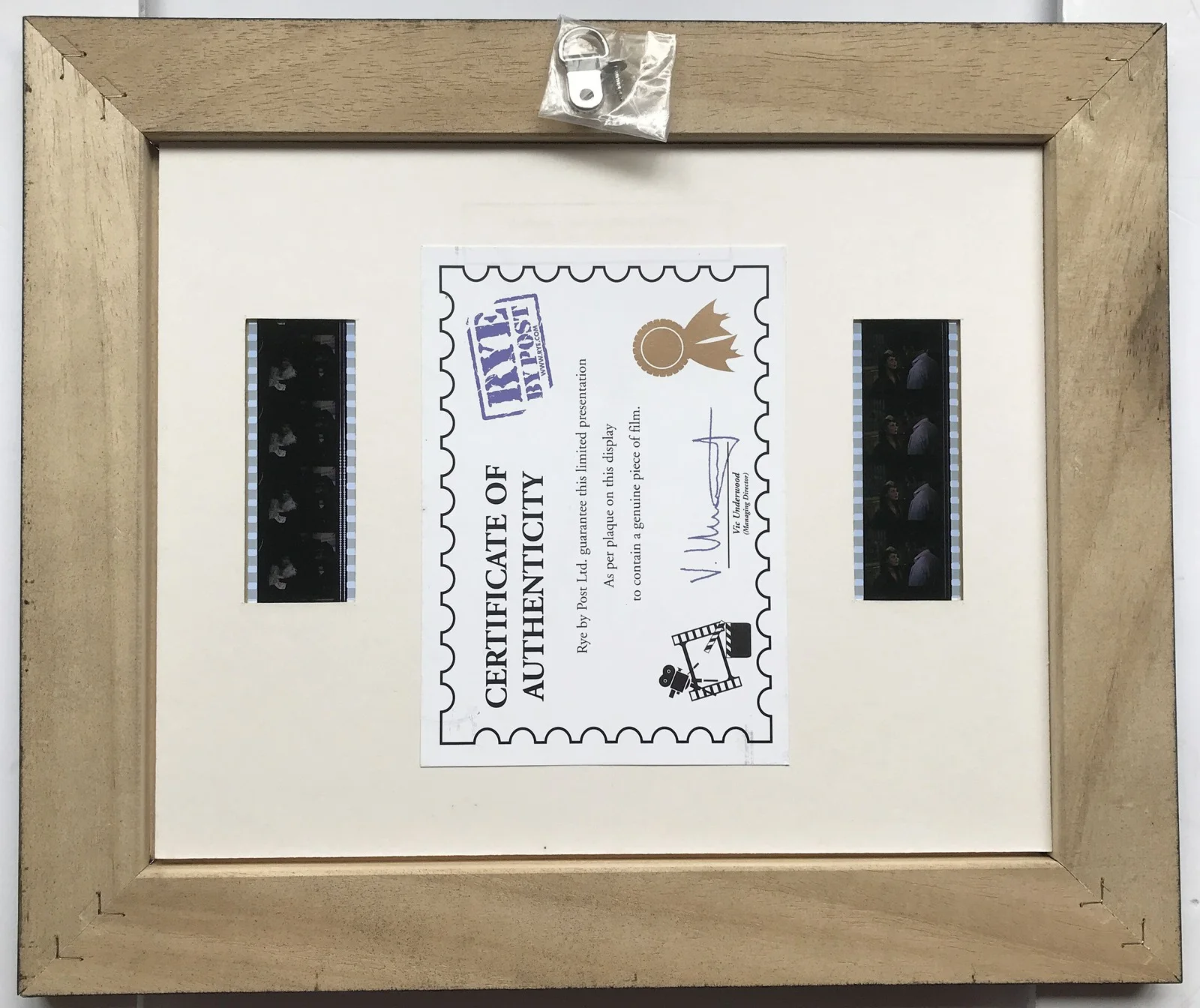 Handmade display featuring original film cells for a GONE with the WIND 1939 fan, image 3
