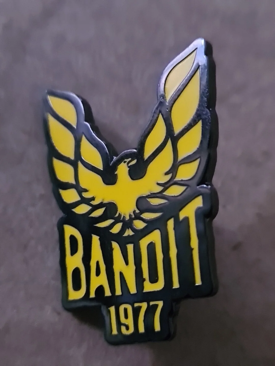 Smokey And The Bandit 1977 Metal & Enamel Pin Badge Retro movie,New, изображение 2