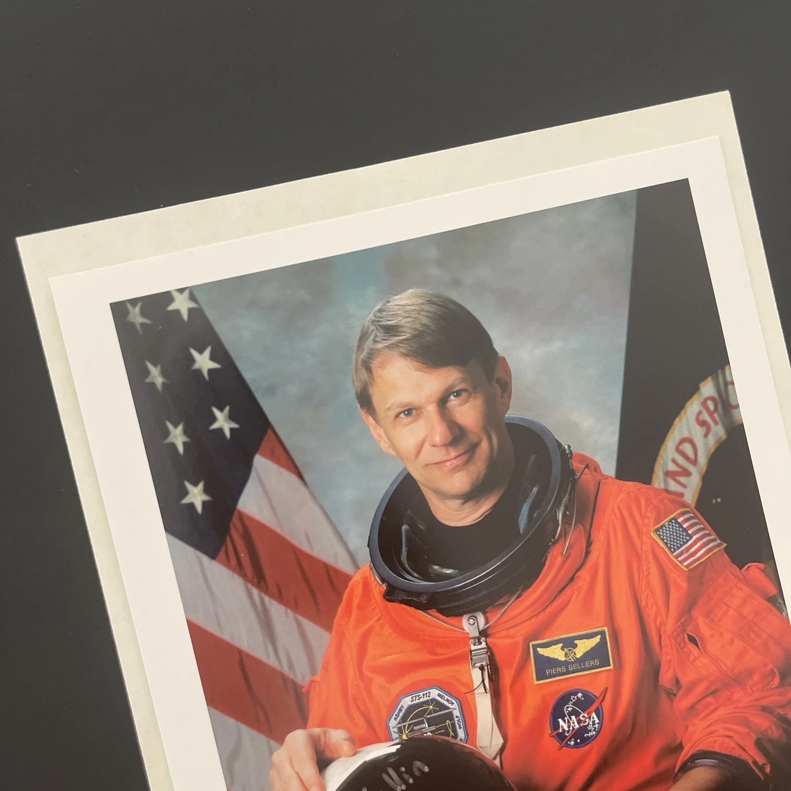 Piers Sellers: Hand Signed NASA Photograph 8x10 - KSK, image 3
