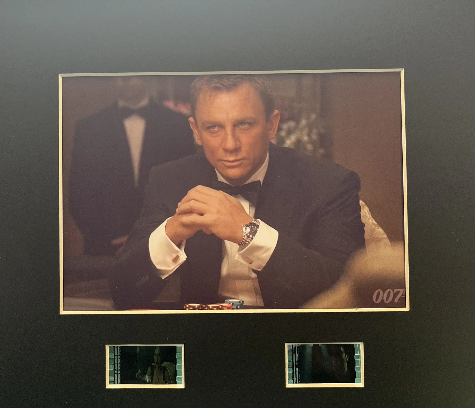 007 JAMES BOND. CASINO ROYALE Omega Seamaster 35mm Film Cell Display, изображение 3