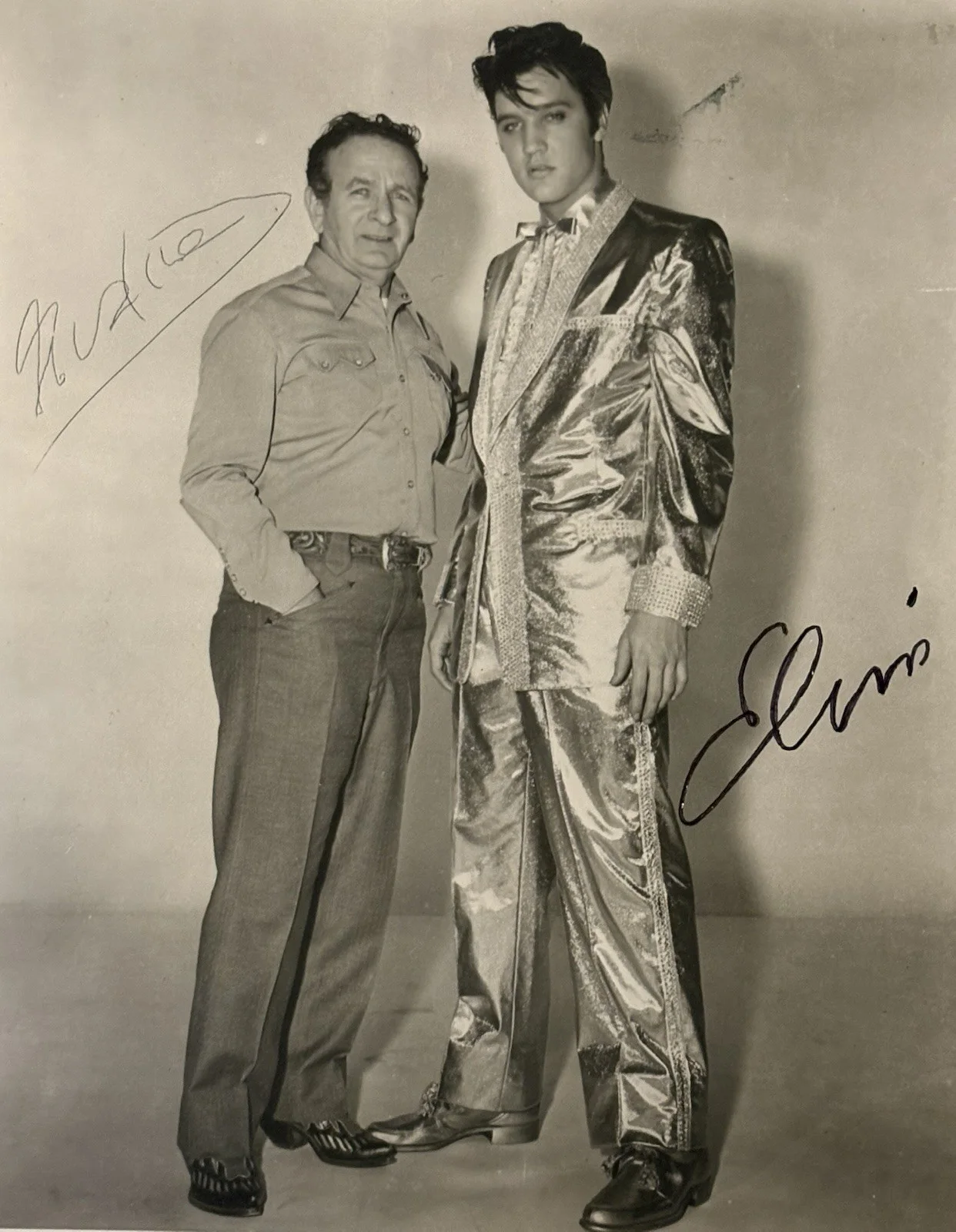 Elvis & Nudie - Vintage Photo- Signed By Both- Excellent Condition- Rare Find-, изображение 4