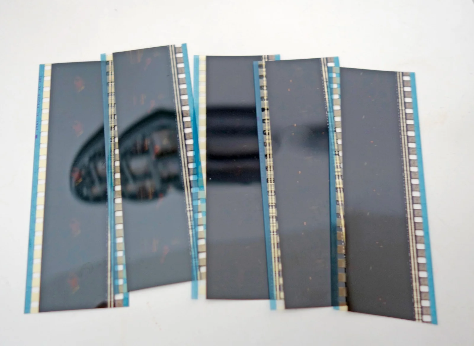 Mystery Men vintage 5 Film Cell 35mm strips RARE ready to mount, изображение 2