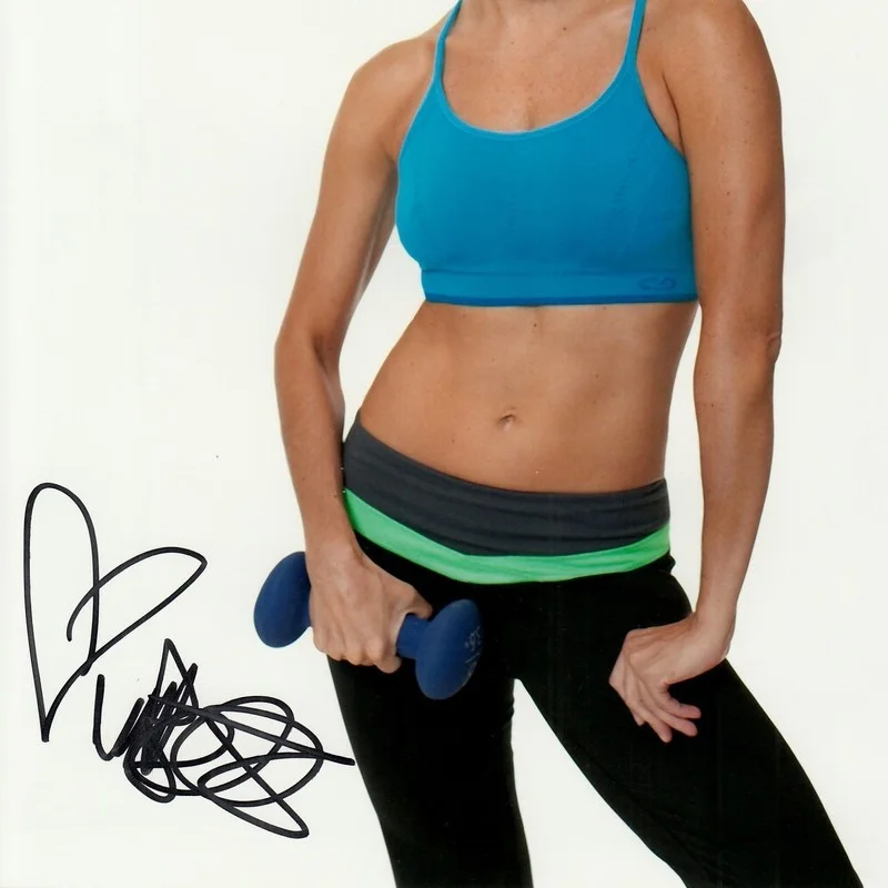 MICHELLE BETTS hand-signed SEXY COLOR CLOSEUP 8x10 uacc rd coa IN-PERSON proof, image 2