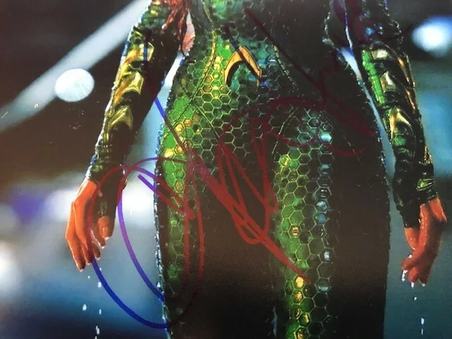 Amber Heard — Aquaman Amber Heard autographed photo (8x10) with JSA COA, image 2