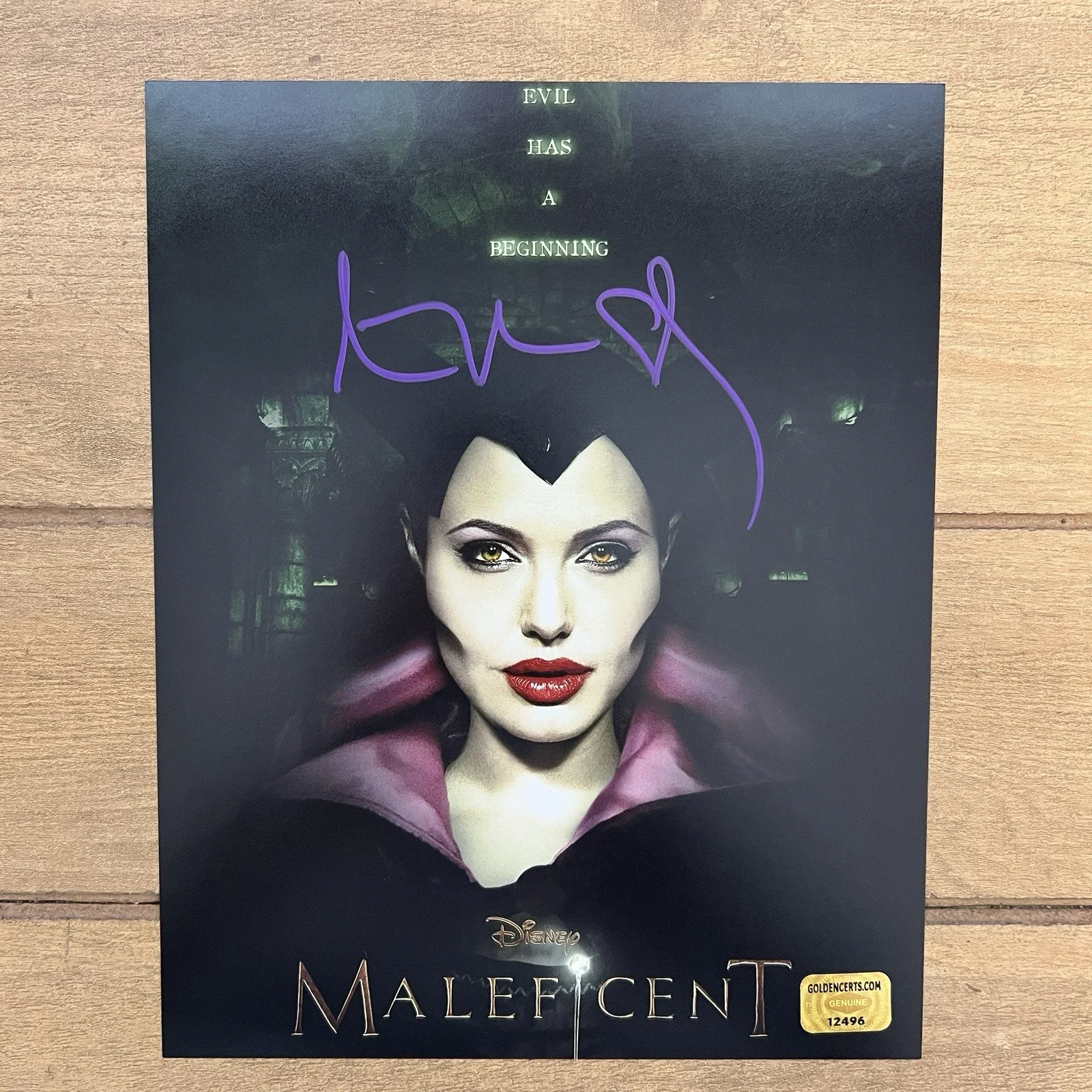 Angelina Jolie — Angelina Jolie Signed Autographed 8x10 Photo COA Maleficent