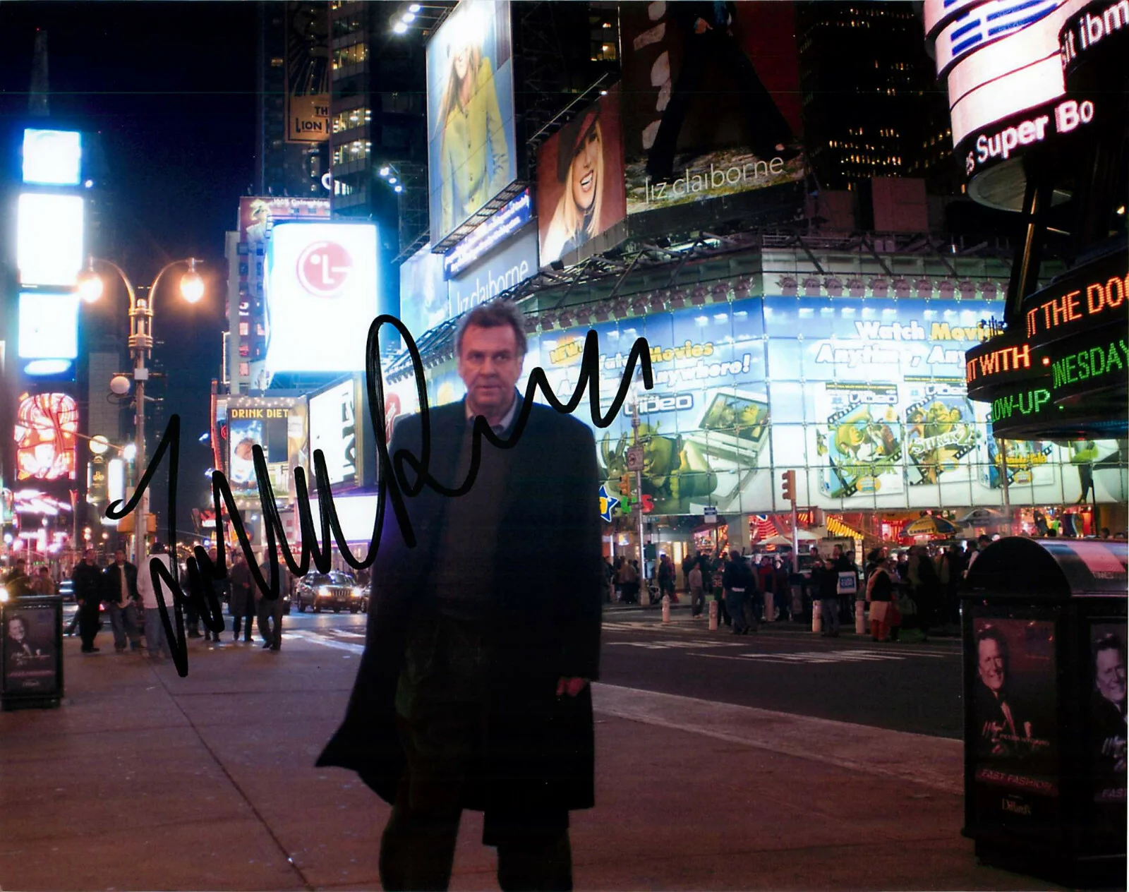 Tom WIlksinson — Tom Wilkinson Signed Autographed 'Michael Clatyon' 8x10 Photo ACOA, image 2