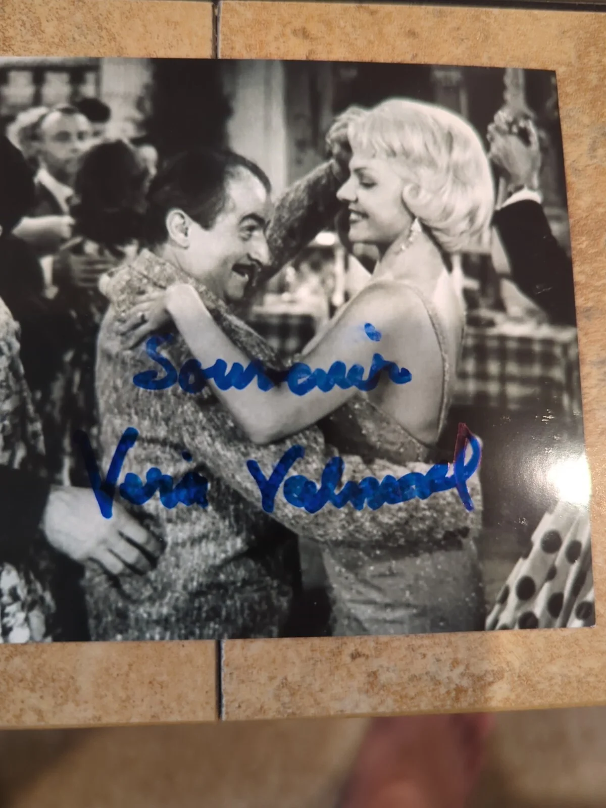 Vera Valmont — Vera Valmont Guaranteed authentic Signed Autograph 4X6 PHOTO FAMOUS ACTRESS, изображение 2