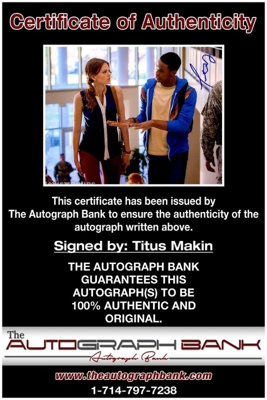 Titus Makin — Titus Makin authentic signed celebrity 8x10 photo W/Cert Autographed C1, image 2