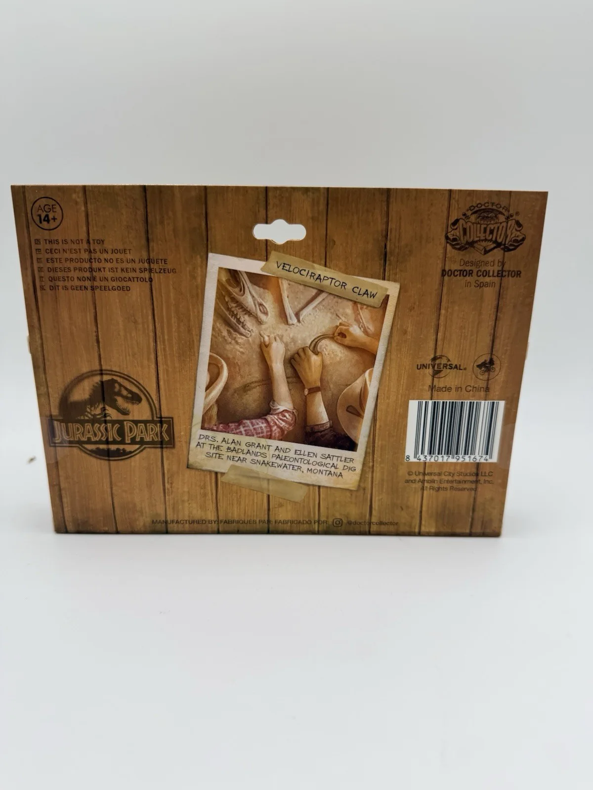 Doctor Collector Jurassic Park Replica 1/1 Raptor Claw, image 2