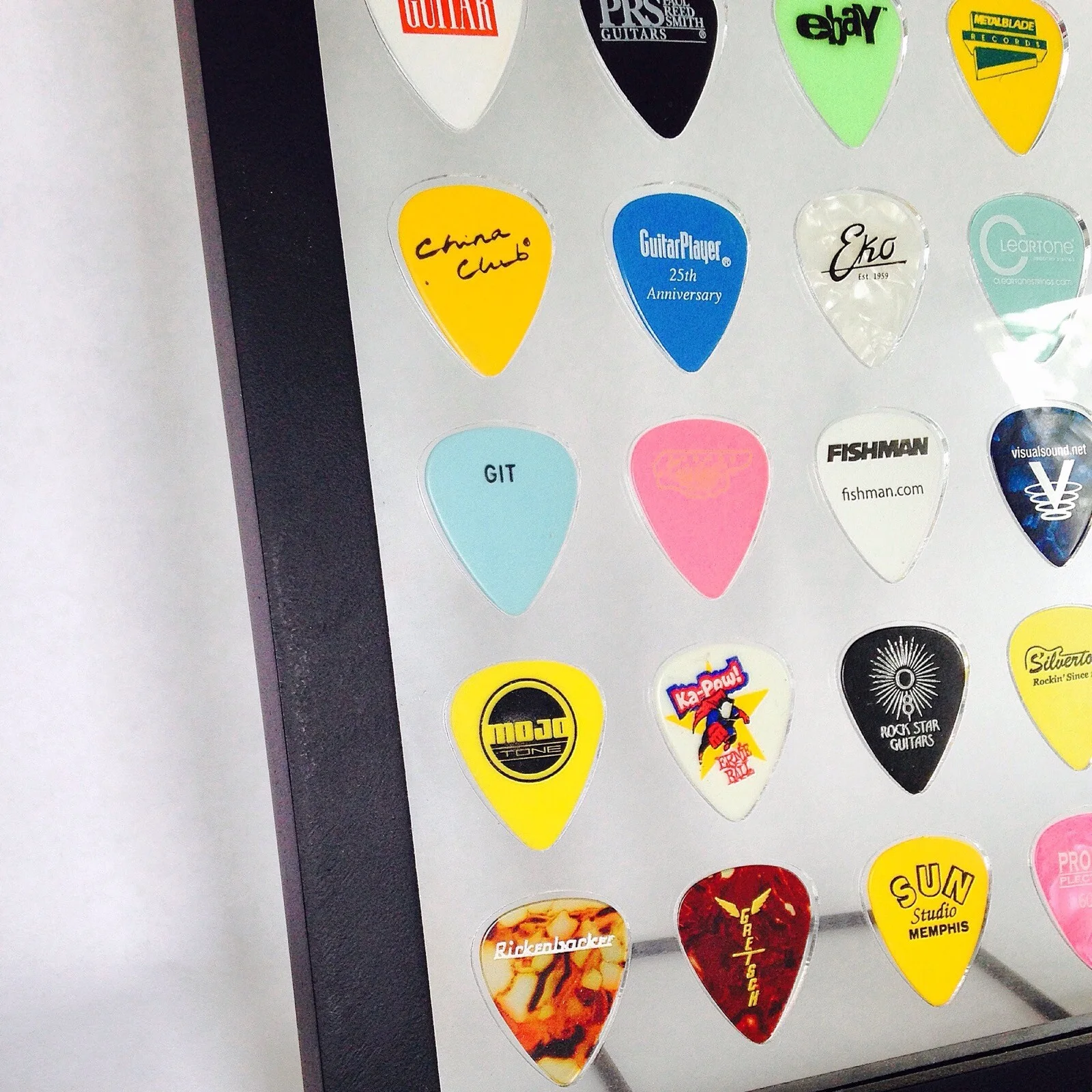 Guitar Pick Display - 8 x 10 Vertical Clear - HOLDS 30 PICKS - FRAME INCLUDED, image 3