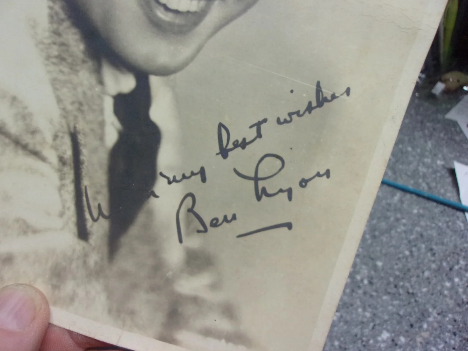 B317 autograph photo Ben ? 7x 9 1/4 movie personality ?, image 2