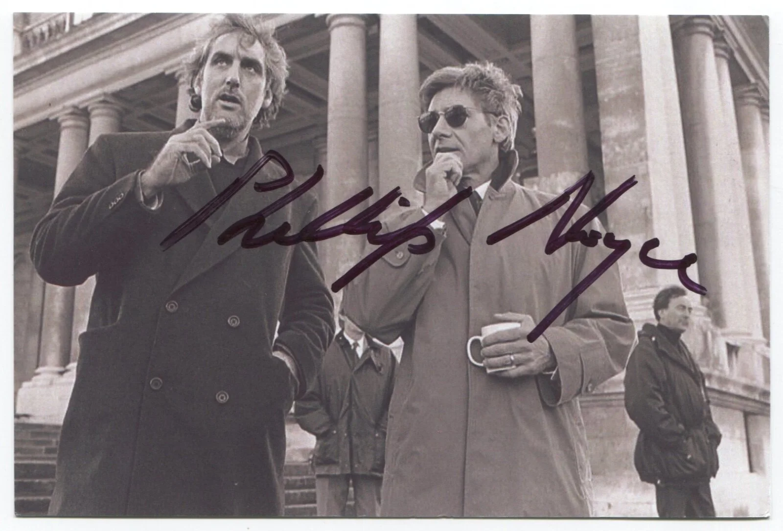Phillip Noyce — Phillip Noyce Signed Photo Autographed Signature Director The Giver