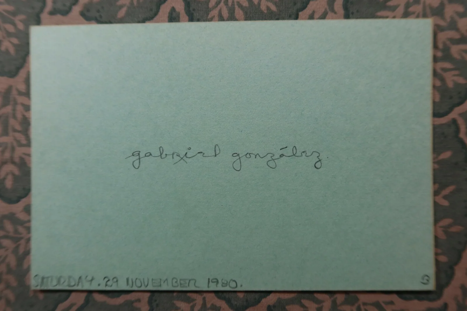 Gabriel González - The Official Story - The Children of the War-Autographed 1980, изображение 2