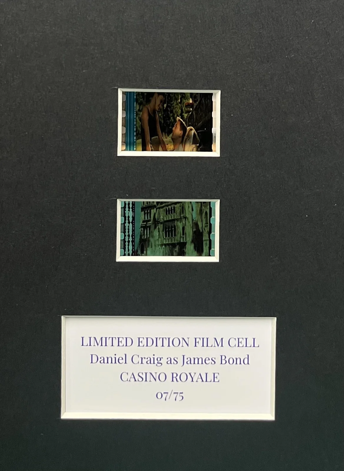 007 JAMES BOND. CASINO ROYALE Daniel Craig. . 35mm Film Cell Mounted Display, image 3